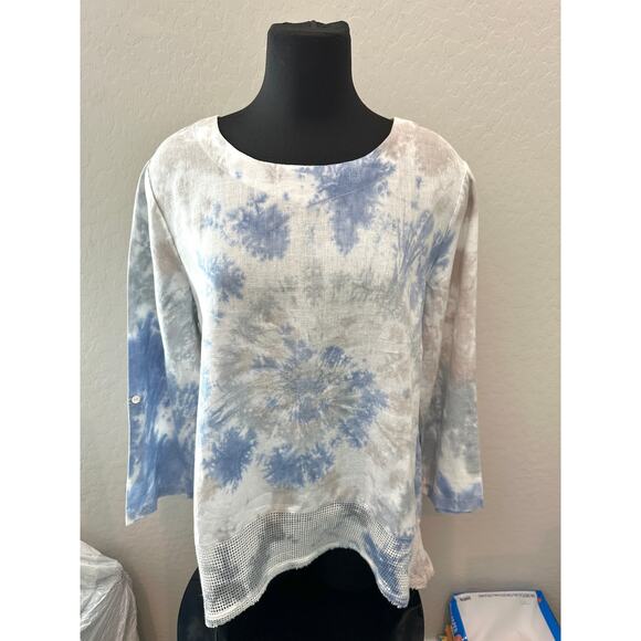 ALI MILES | Tie Dye Linen Cotton White Blue Tiered Back Mesh Hem Tunic | Large - Picture 2 of 7